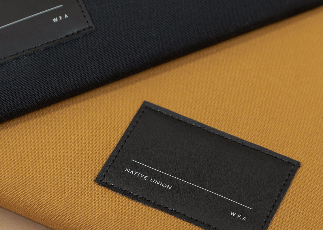 Native Union W.F.A. 16-tum Sleeve - Svart