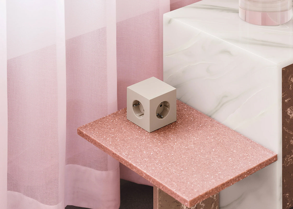 Avolt Square 1 med 30W Dual USB-C 1,8m - Beige