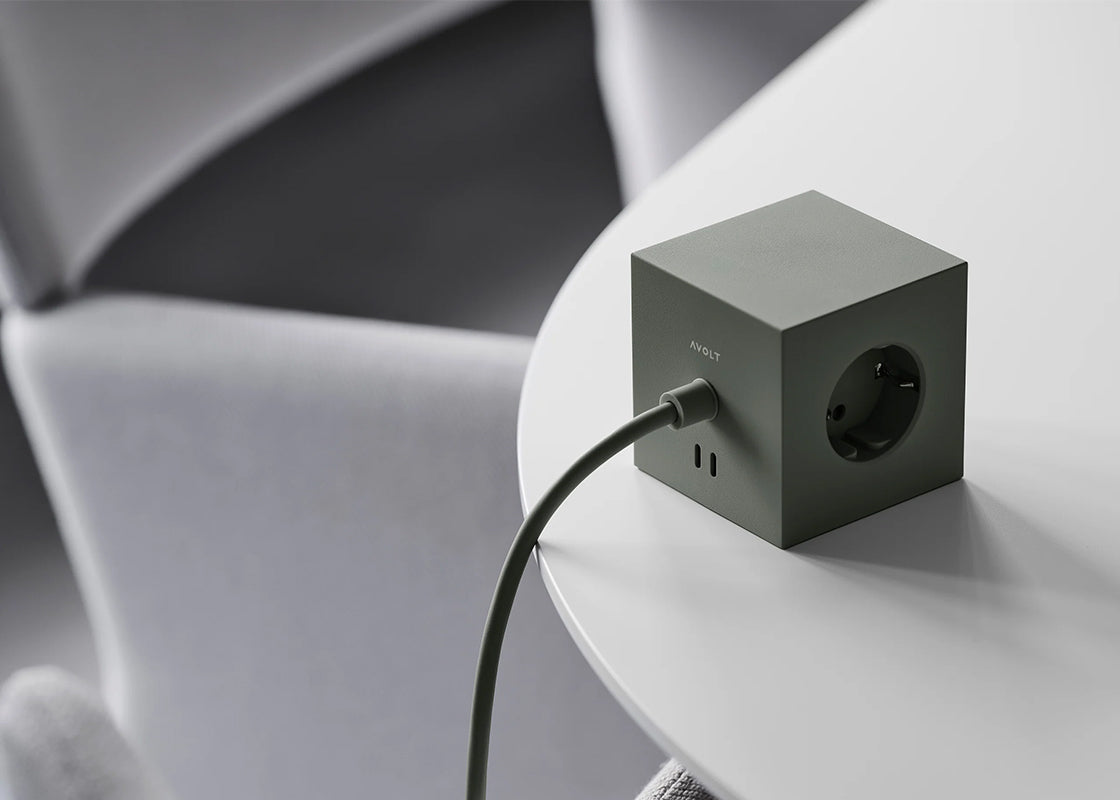 Avolt Square 1 med 30W Dual USB-C 1,8m - Oak Green
