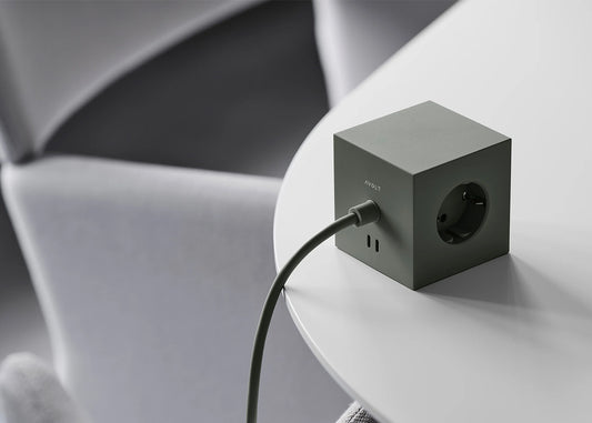 Avolt Square 1 med 30W Dual USB-C 1,8m - Oak Green