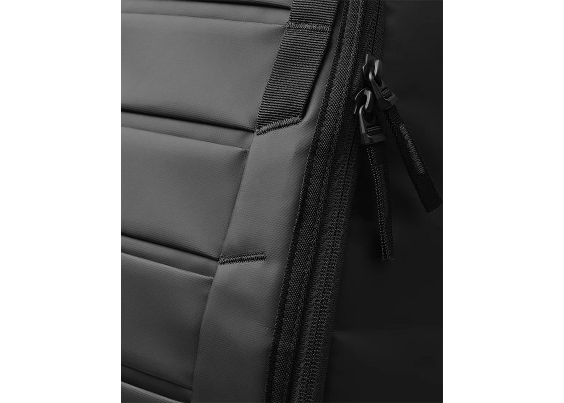 Db Hugger Ryggsäck 20L - Black Out