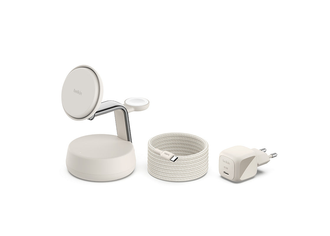 Belkin UltraCharge Pro 3-in-1 Magnetic Charging Dock Qi2.2 25W - Sand