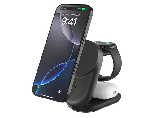 Belkin UltraCharge 3-in-1 Foldable Magnetic Charger with Qi2.2 25W - Svart