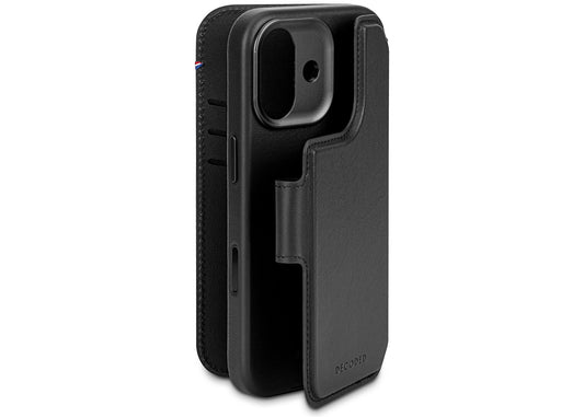 Decoded Leather Detachable Wallet for iPhone 17 - Svart