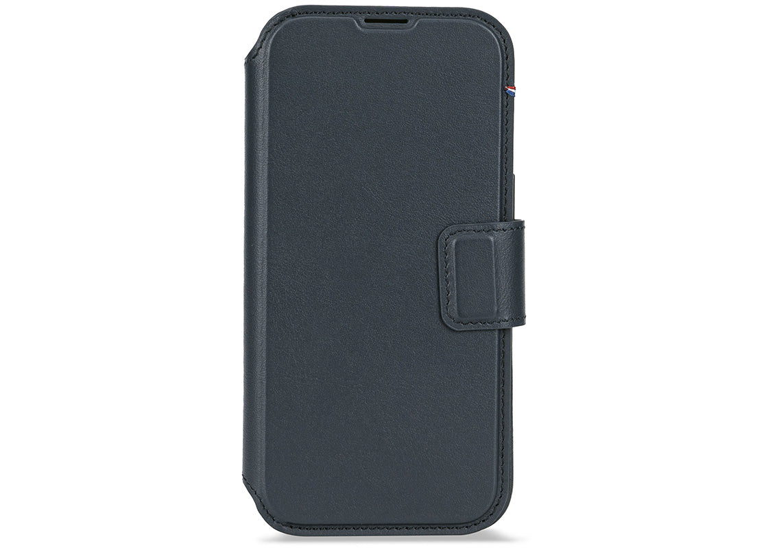Decoded Leather Detachable Wallet for iPhone 17 - Marinblå