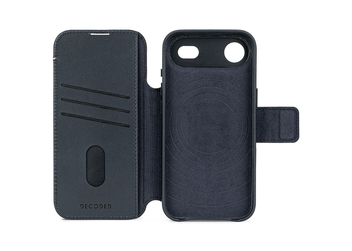 Decoded Leather Detachable Wallet for iPhone Air - Marinblå