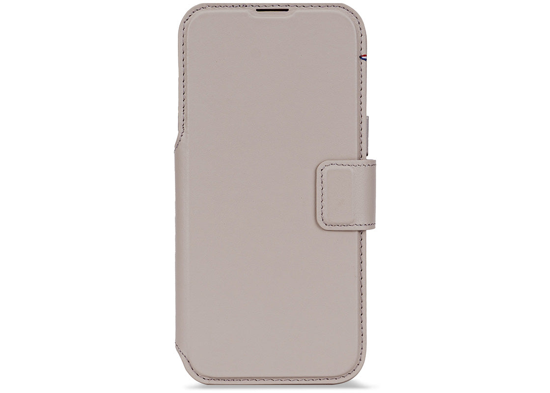 Decoded Leather Detachable Wallet for iPhone 17 Pro - Beige