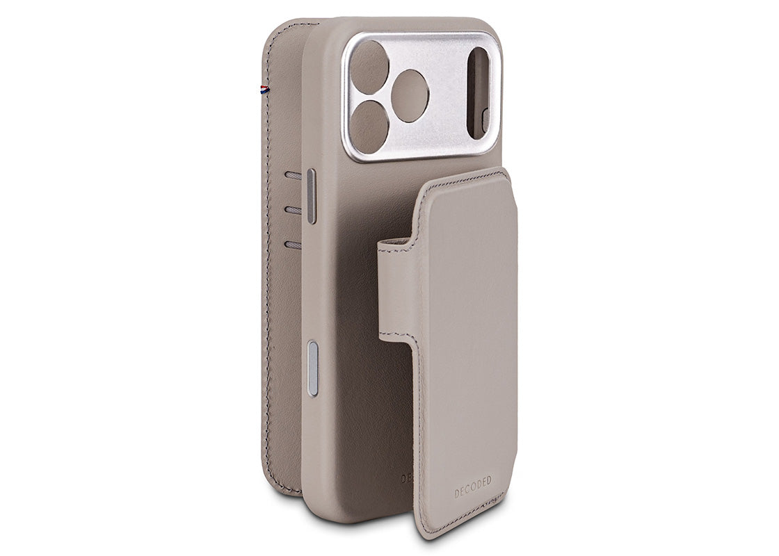 Decoded Leather Detachable Wallet for iPhone 17 Pro Max - Beige