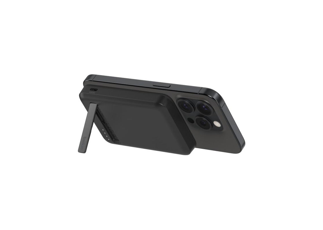 Belkin BoostCharge Pro Magnetic Powerbank with Kickstand Qi2 15W 5K - Svart
