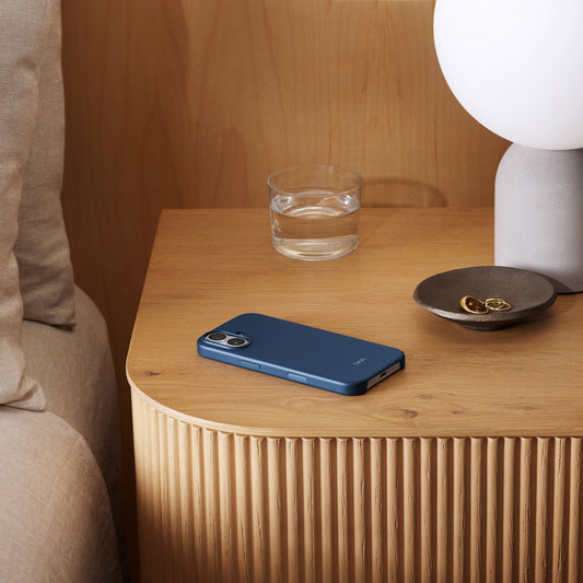 Beats-skal med MagSafe och kamerareglage till iPhone 17 – blå berggrund