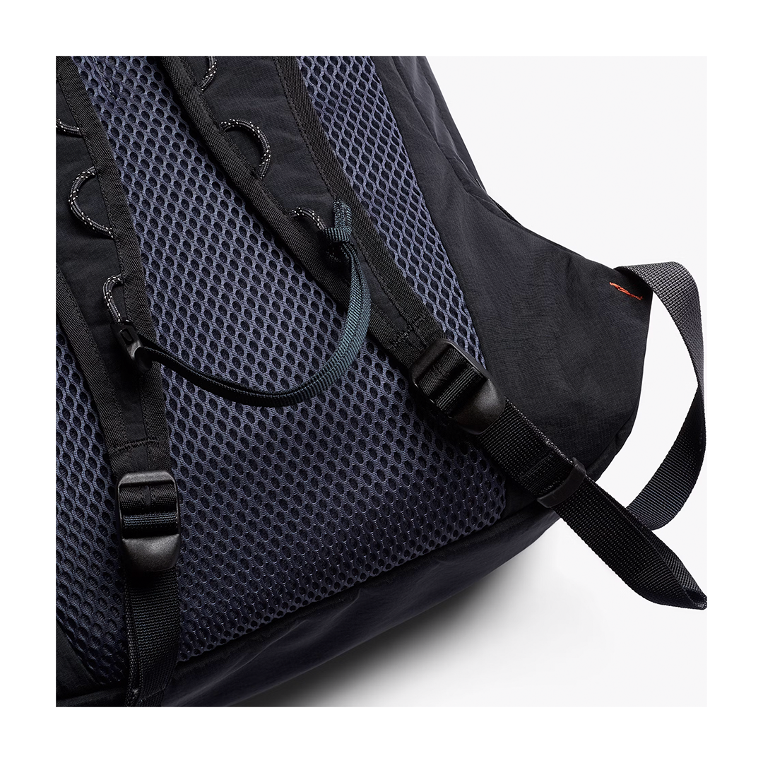 Bellroy Lite Daypack - Black