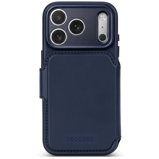 Decoded Leather Detachable Wallet iPhone 18 Pro Midnight