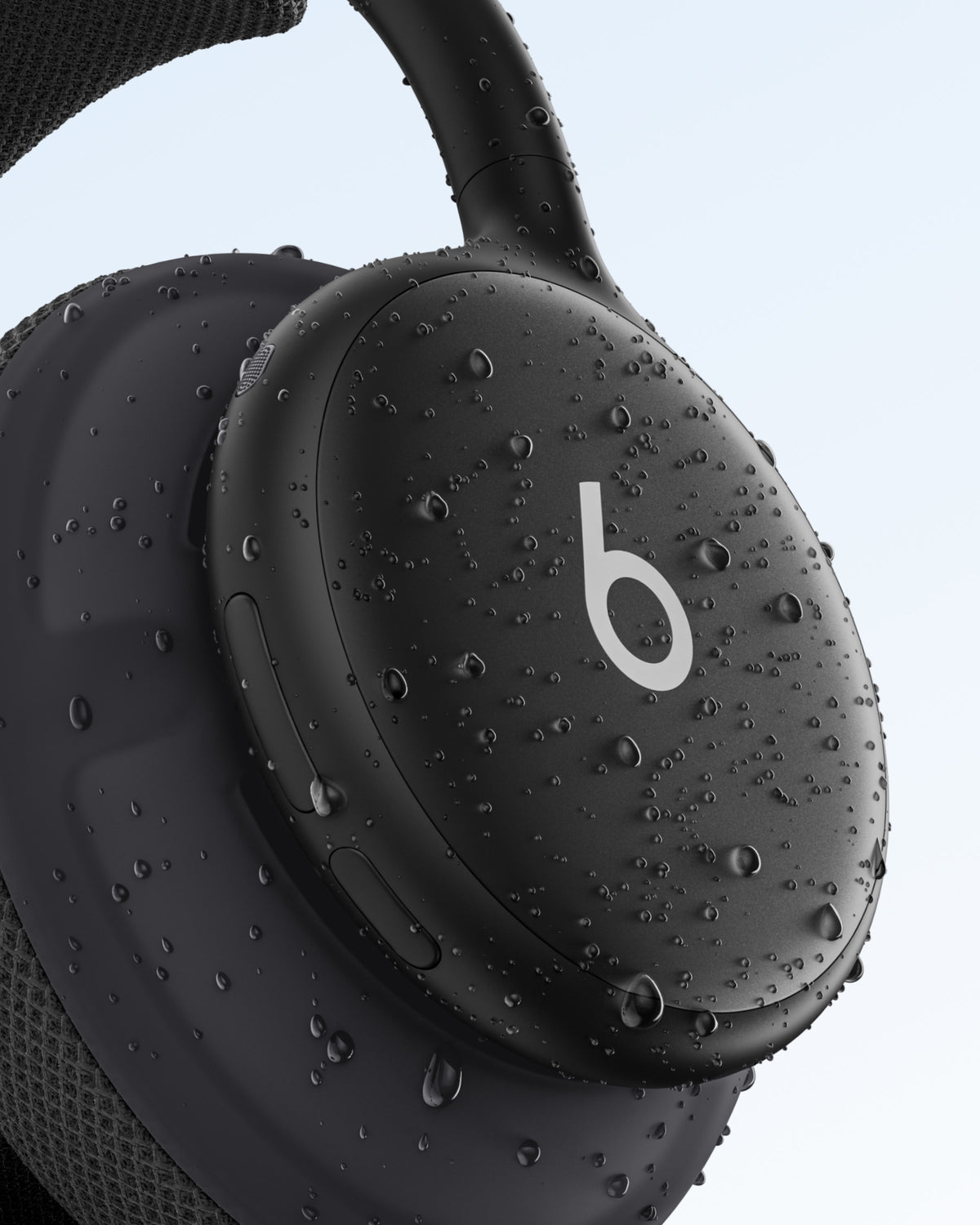 Beats 360 Over-Ear Headphones - Black with Black Performance Knit Cushions