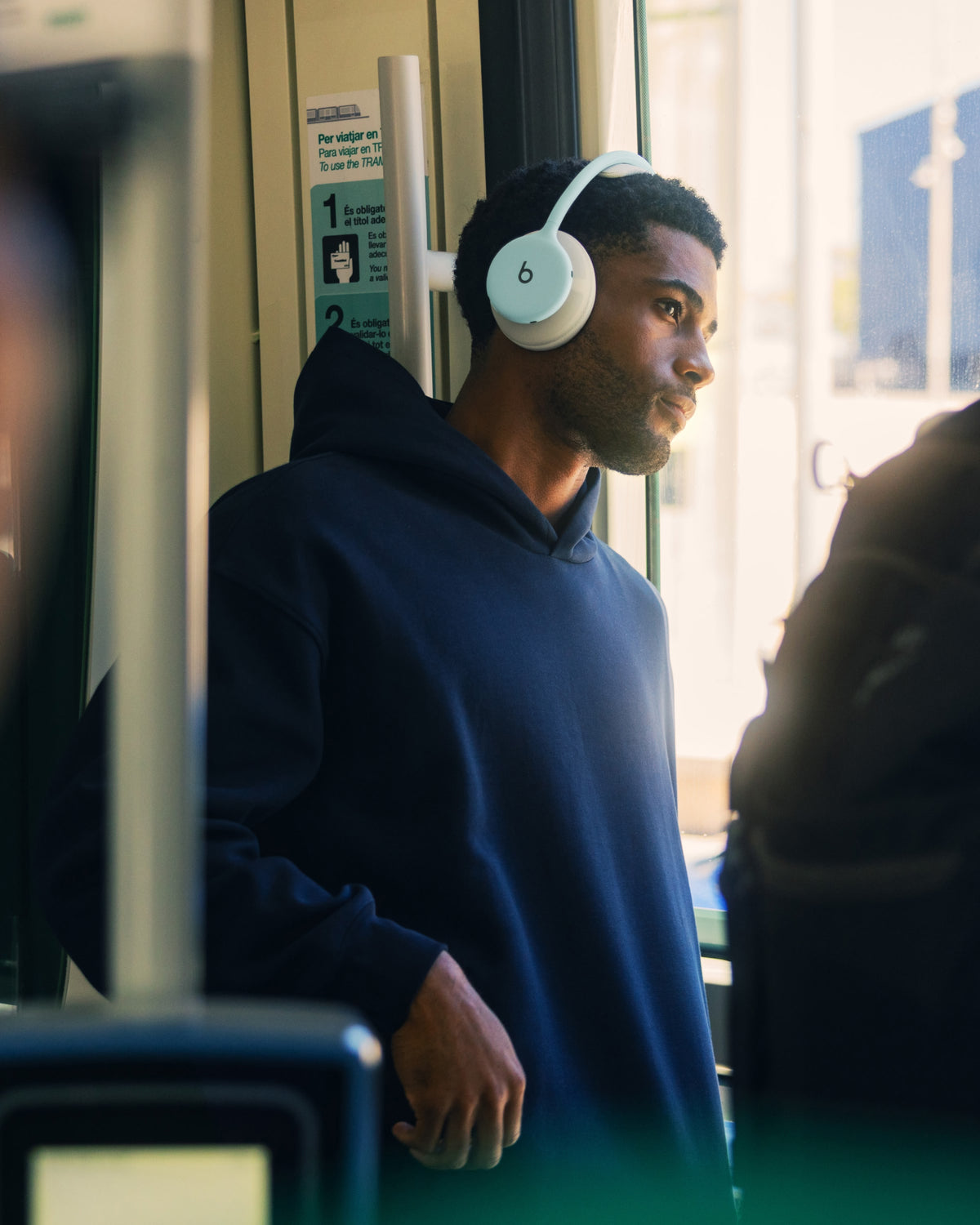 Beats 360 Over-Ear Headphones - Sky with Sky Performance Knit Cushions